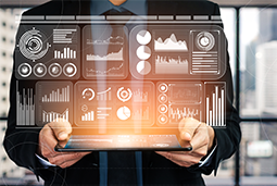 威九国际V9国际：深化、多元｜供需两端打造复合型人才