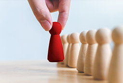 威九国际V9国际：技术驱动配置全球化人才